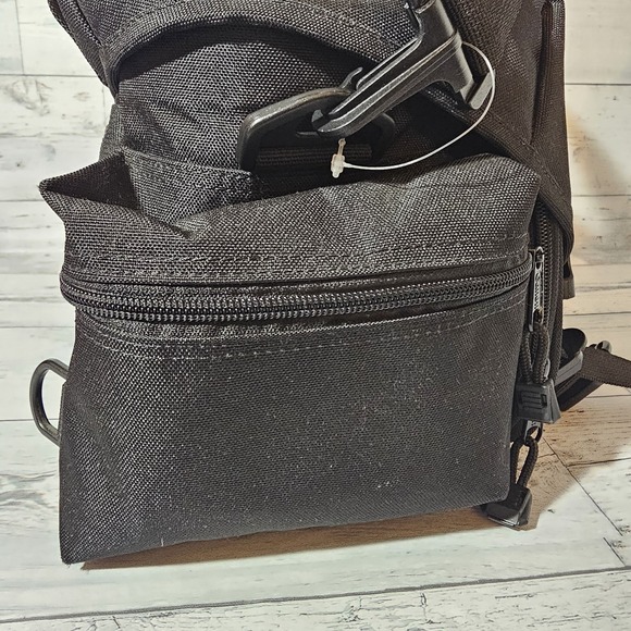 Genuine Canon Deluxe Camera Bag for EOS Cameras Medium Large Photo Video Gadgets - Picture 9 of 16